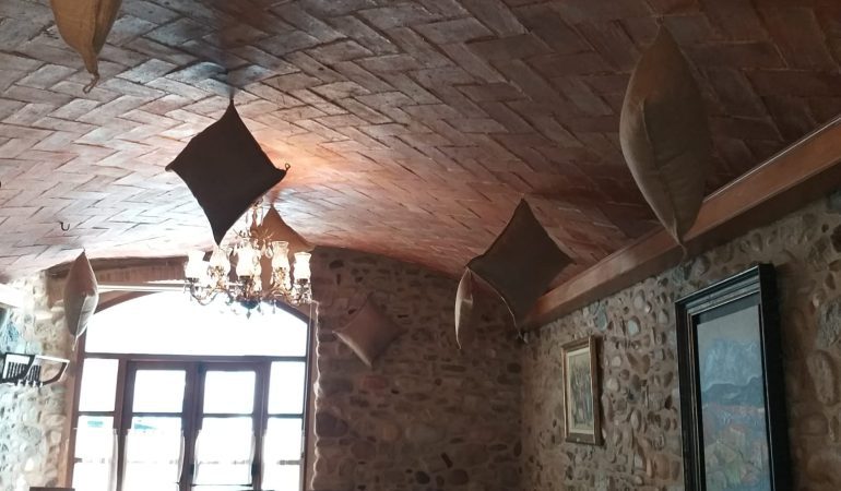 Reformes pladur girona aïllaments -Solucions Integrals KJA